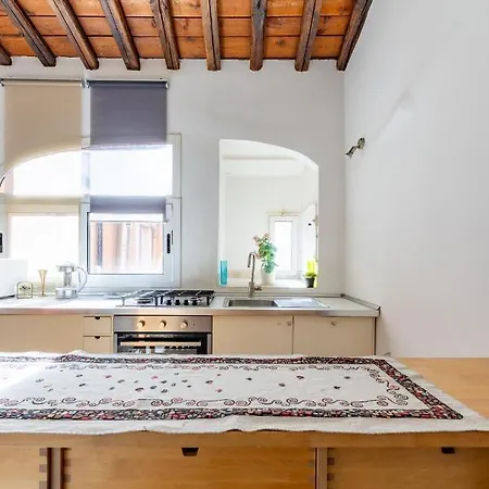 Apartamento Loft In The Heart Of Rome, Steps To Spanish Steps
